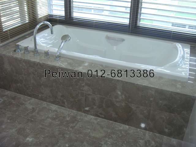 Master Bathroom2