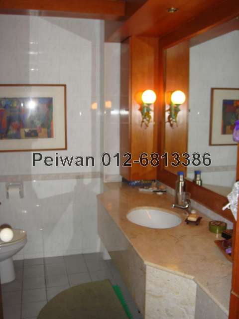 Bathroom in the master bedroom