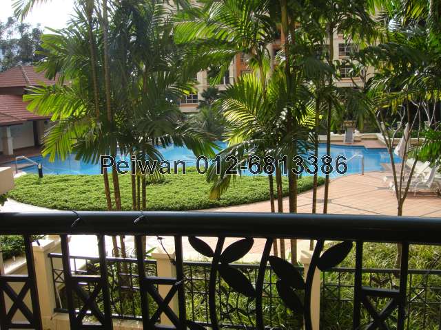 Fantasic pool green view from the balcony