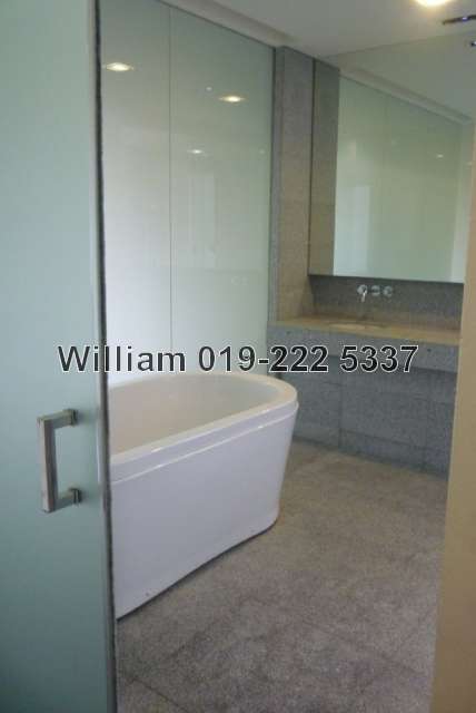 Master Bedroom Washroom