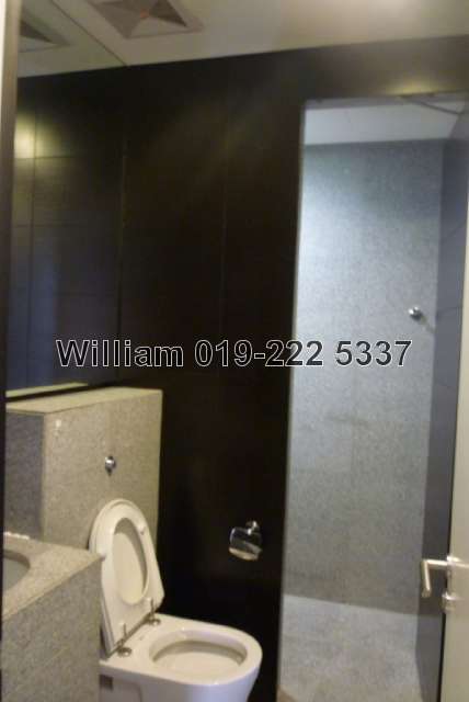 Washroom (Living Hall)