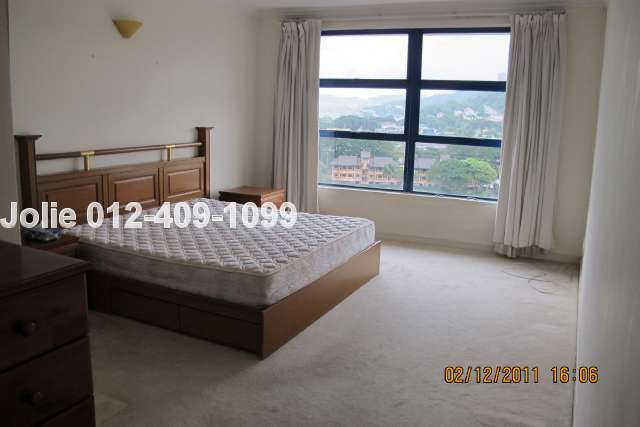carpeted for masterbedroom