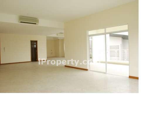dining & wet kitchen