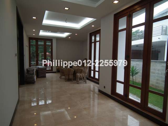 Living / Dining