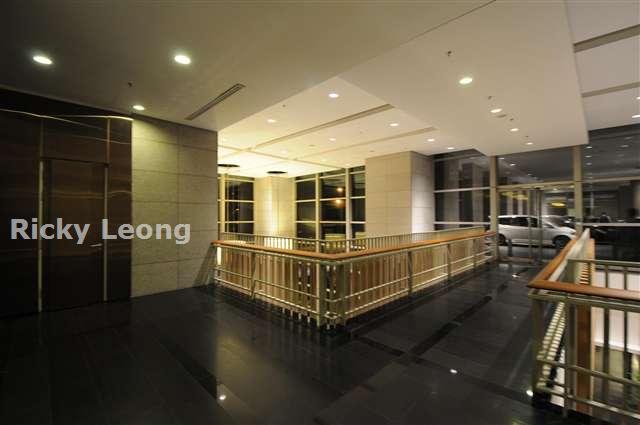 Short cut to shoping mall