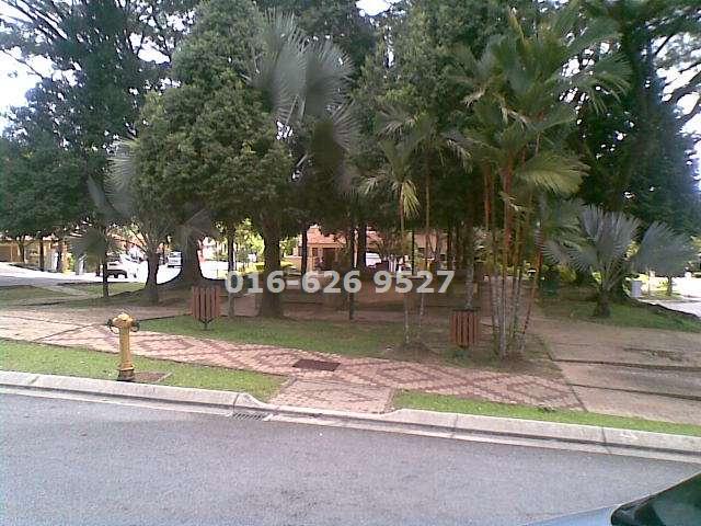 opp. is garden