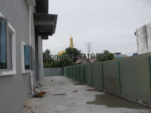 Side land