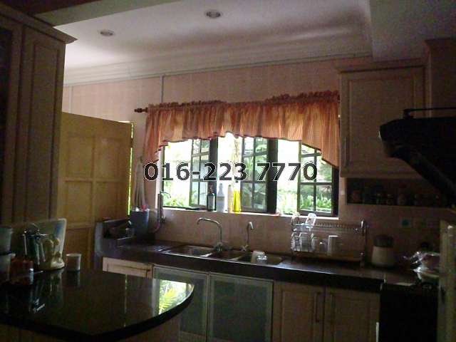 Wet Kitchen