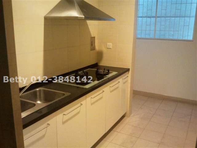 Wet Kitchen
