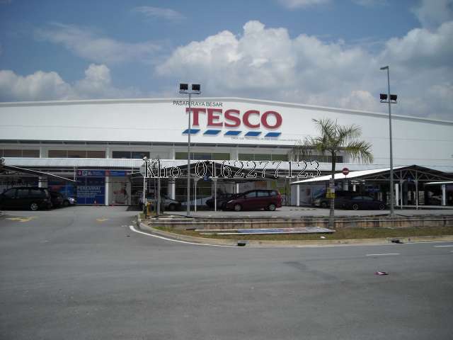 Hyper Market Tesco