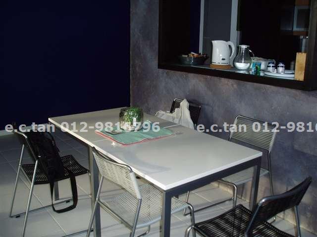 Dinning table