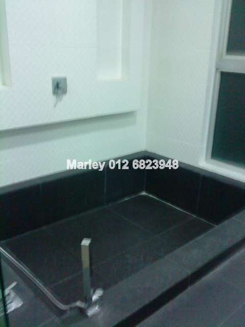 Bathtub