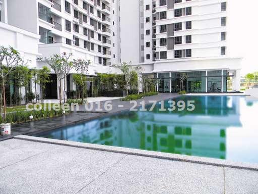Infinity swimming pool