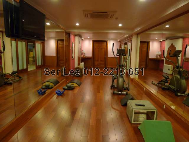 GYM ROOM