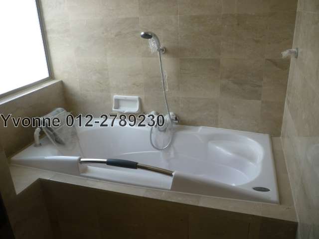 Bath Tub
