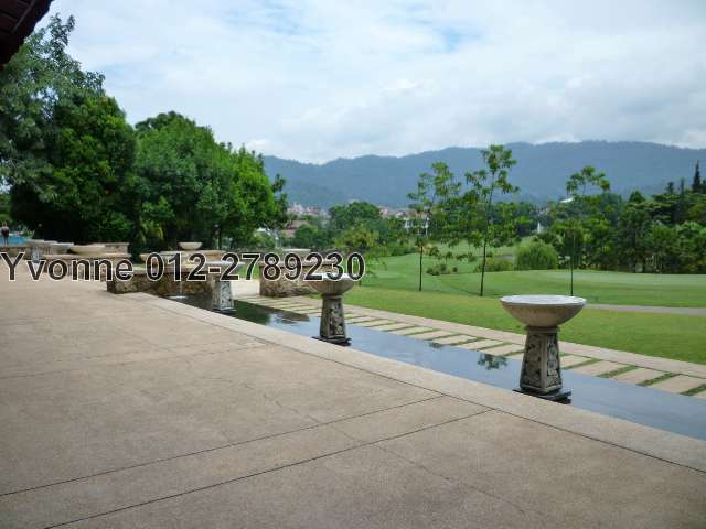 Golf Club