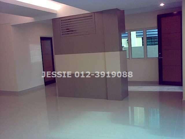 Living Hall Entrance