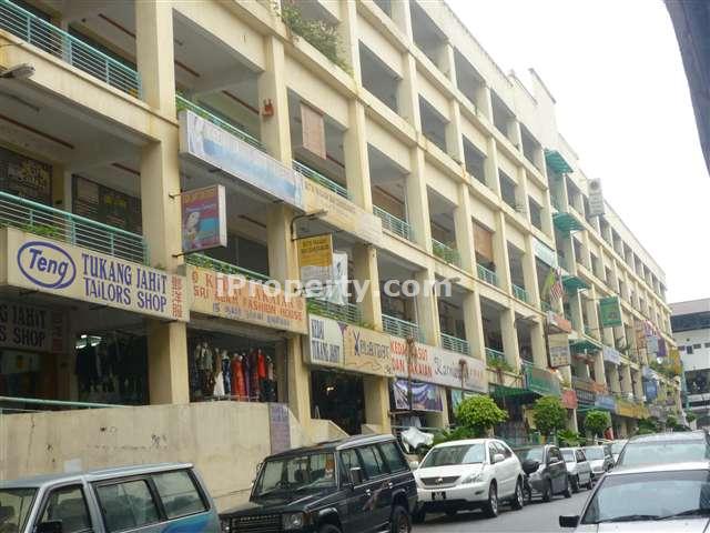 Next to wet market