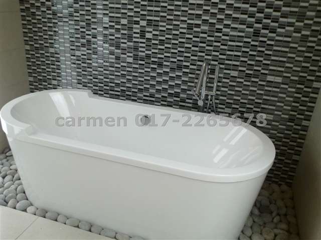 bath tub