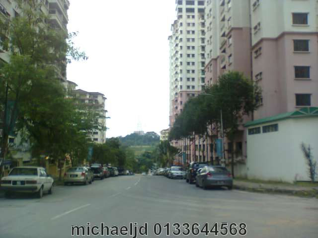 the main road leading to Menara Duta