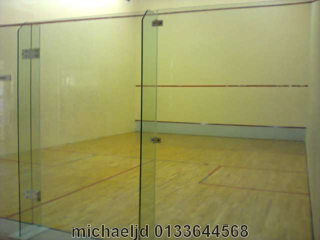 the squash court