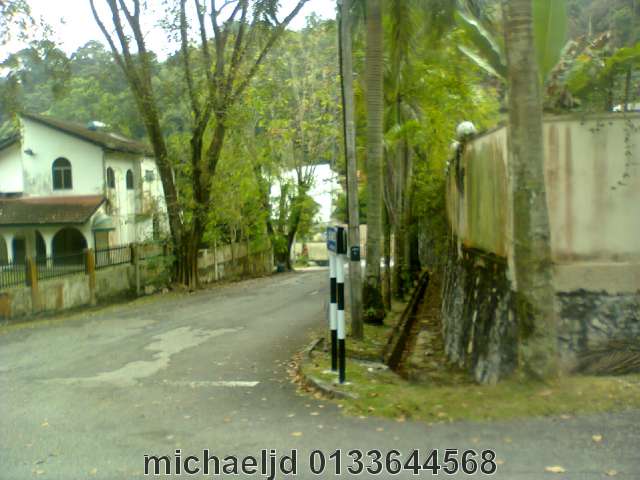 side adjecent lane