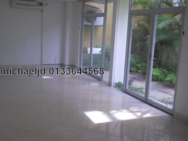 ground floor...part living/dining