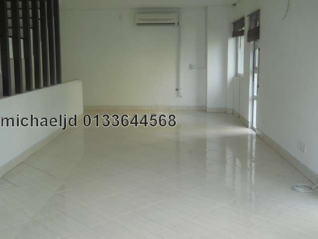 1st floor living area