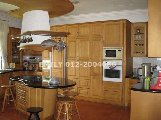 Dry Kitchen
