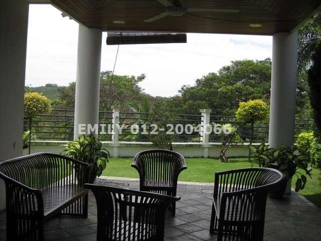 Garden with golf view