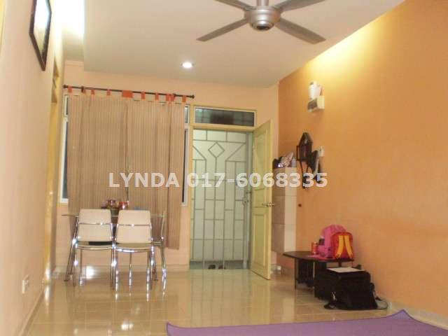 LIVING HALL