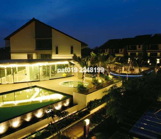 night scene swimming view