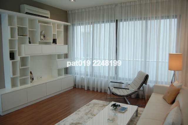 2nd floor common area