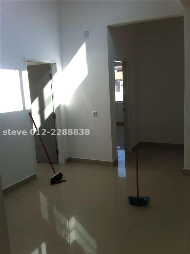 family hall wt extra room