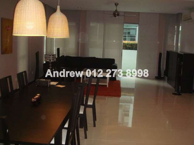 Understated corner unit with many nice surprises