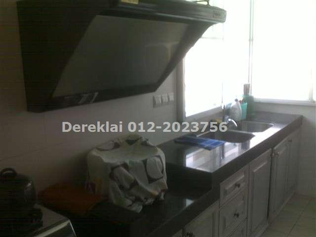 WET KITCHEN