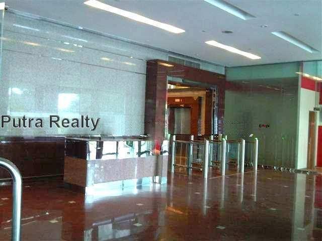 Reception and lift lobby