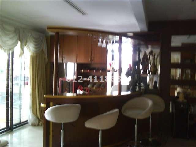 Mini Bar