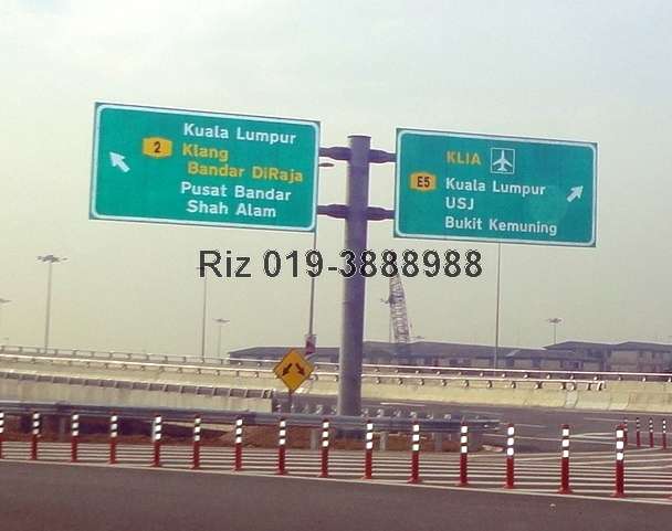 5 minutes to Shah Alam city and Kota Kemuning