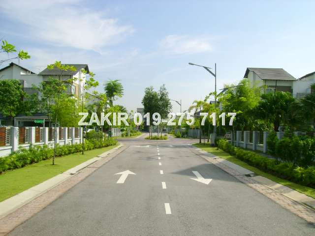 Beautifully landscaped inner streets