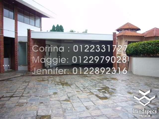 Garage area