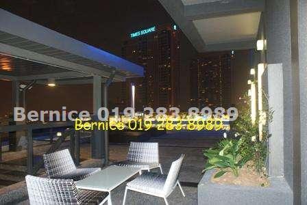Landscaped garden on sky terrace
