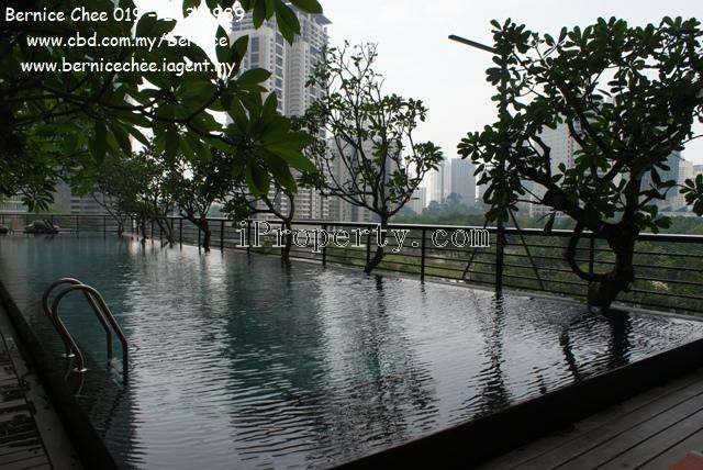 Seimming Pool