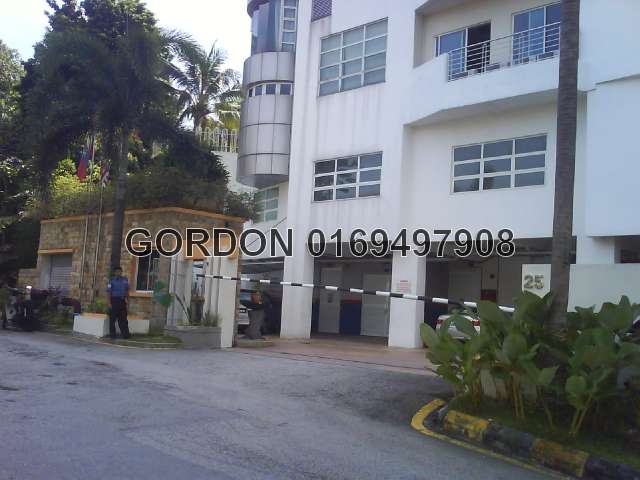 MAIN ENTRANCE/GUARD HOUSE