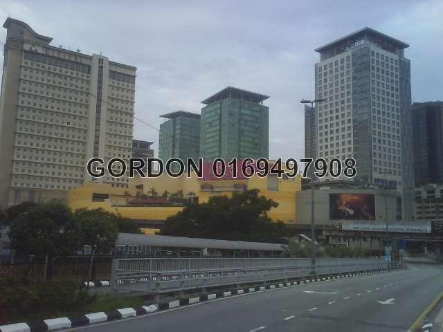 MID-VALLEY CITY NEARBY