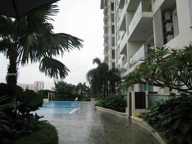 GARDEN POOL