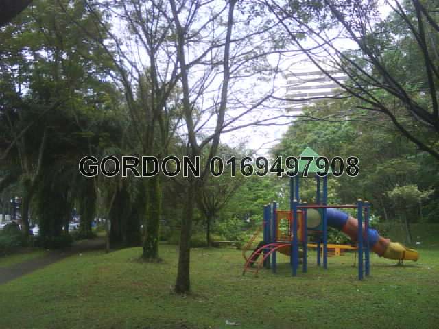 DANAU PARK