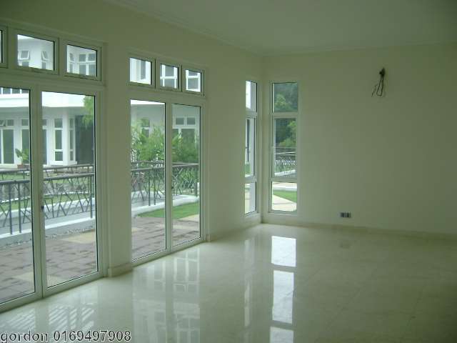GROUND FLOOR-LIVING AREA