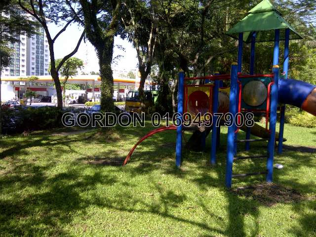 DANAU PARK