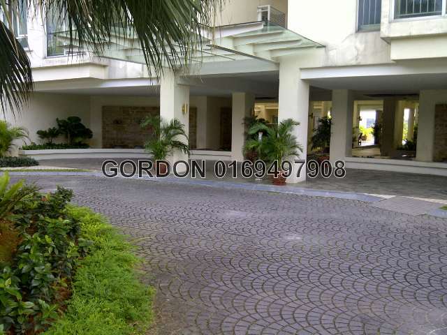 LOBBY ENTRANCE
